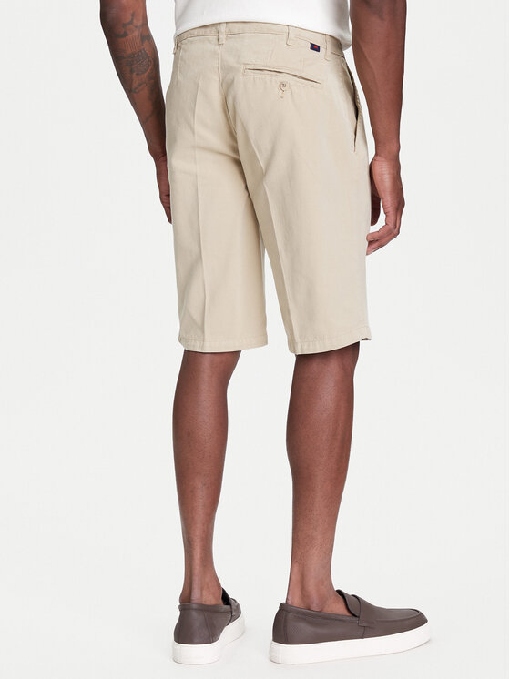 Robe di Kappa Robe di Kappa Шорти з тканини Oris 600BTI0 Бежевий Slim Fit