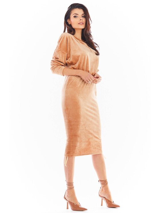 Awama Awama Vestito di maglia A405 Beige Basic Fit