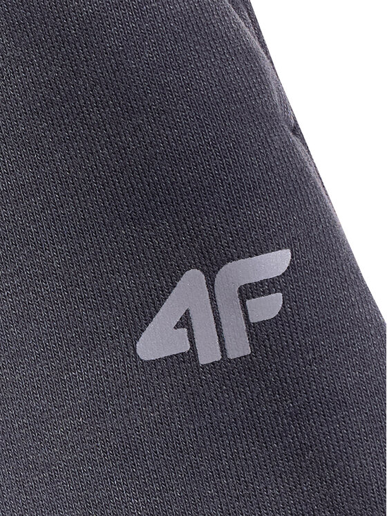 4F 4F Szorty materiałowe FOB SUMMER Czarny Regular Fit