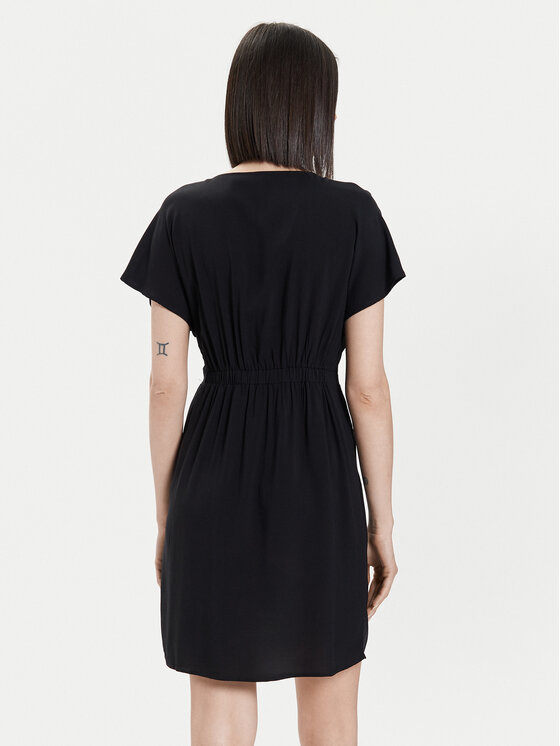 ONLY ONLY Φόρεμα καθημερινό 15317834 Μαύρο Tight Fit