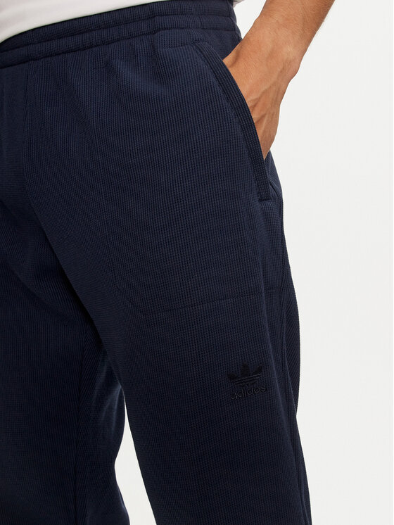 adidas adidas Spodnie dresowe Trefoil Essentials IY2305 Granatowy Regular Fit