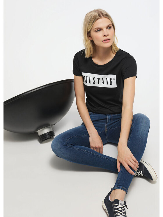 Mustang Mustang T-Shirt Alina C Logo Tee Czarny Regular Fit