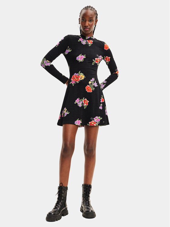 Desigual Vestito da giorno 23WWVK29 Nero Slim Fit Modivo