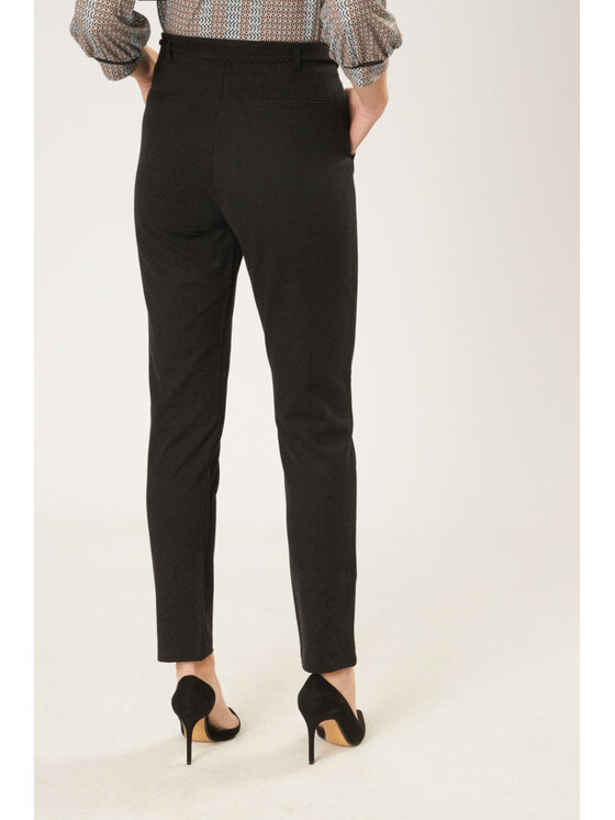 QUIOSQUE QUIOSQUE Dámské kalhoty 3NG004299 Černá Regular Fit