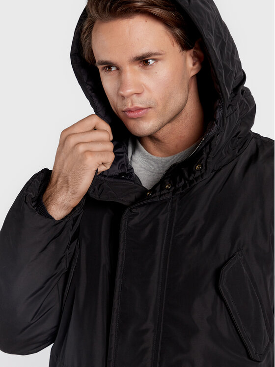 Trussardi Trussardi Žieminė striukė 52S00745 Juoda Regular Fit