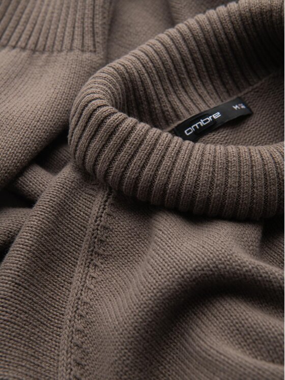 Ombre Ombre Sweter OM-SWTN-0163 Brązowy ciemny Regular Fit