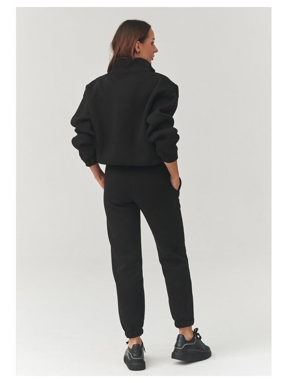 Makadamia Makadamia Dres A13 Czarny Regular Fit