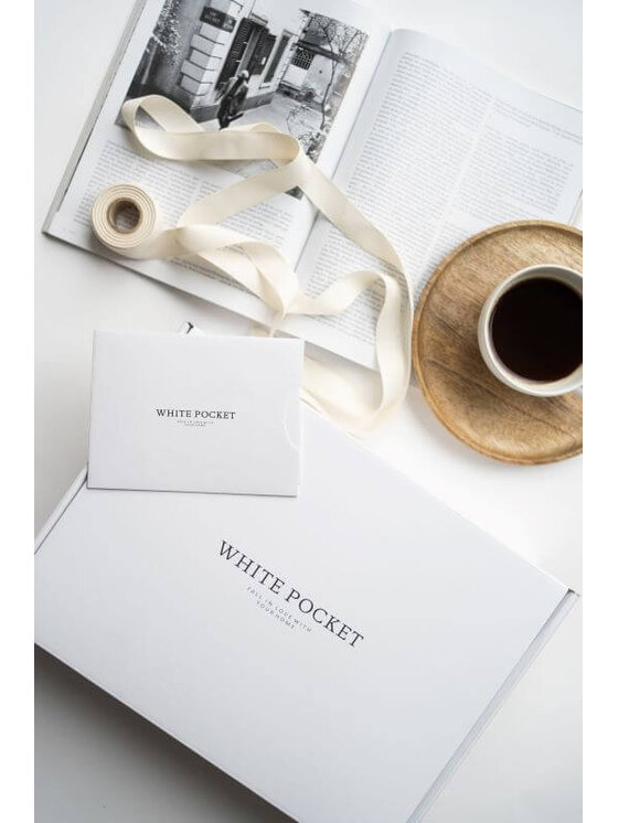 White pocket White pocket Poszewka na poduszkę satynowa Écru