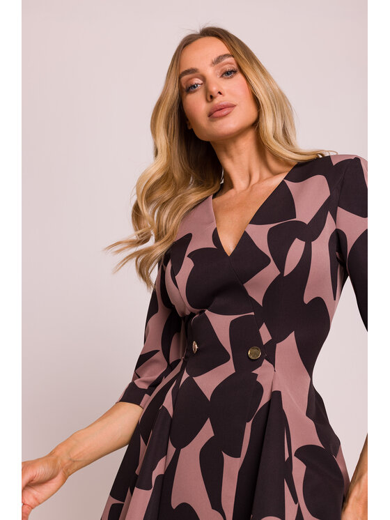Made of Emotion Made of Emotion Sukienka koktajlowa M849 Różowy Premium Fit