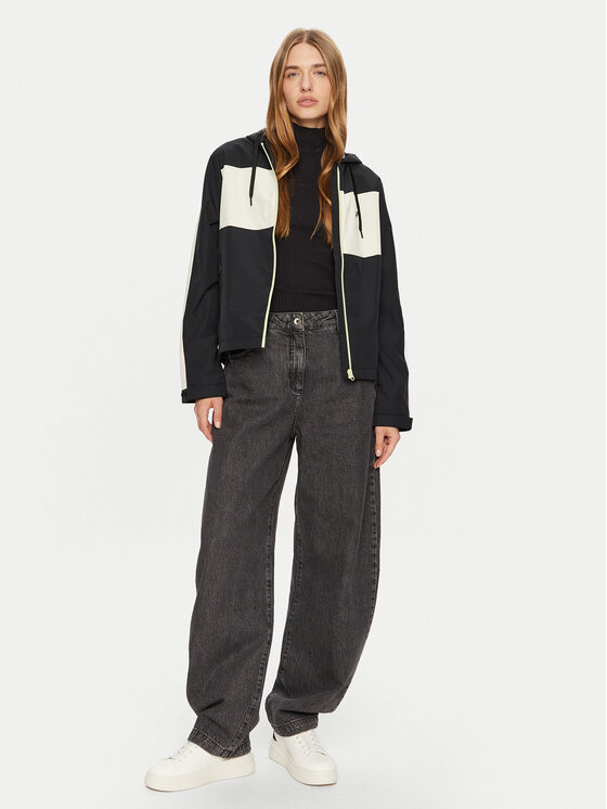 Roxy Roxy Vodootporna jakna Move Free ERJJK03624 Crna Regular Fit