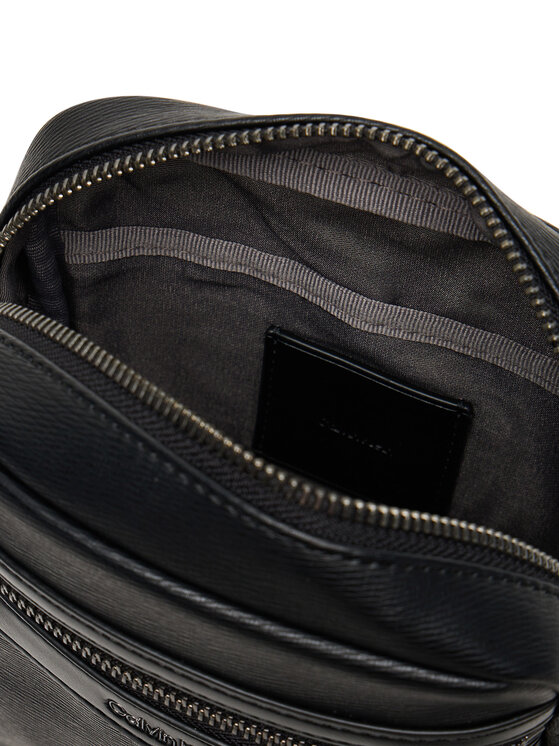 Calvin Klein Calvin Klein Crossover torbica Zip Reporter LV04D3264G Crna