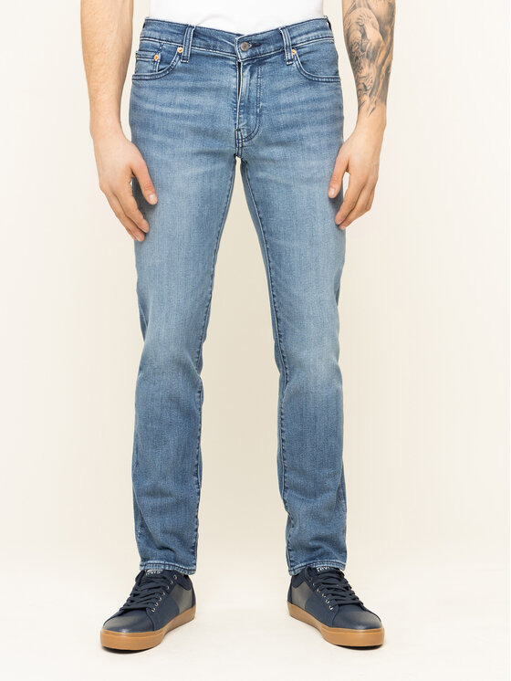 slim cut levis