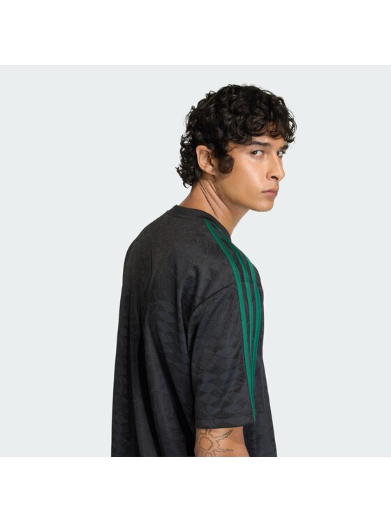 adidas adidas T-Shirt 161065 Czarny Loose Fit