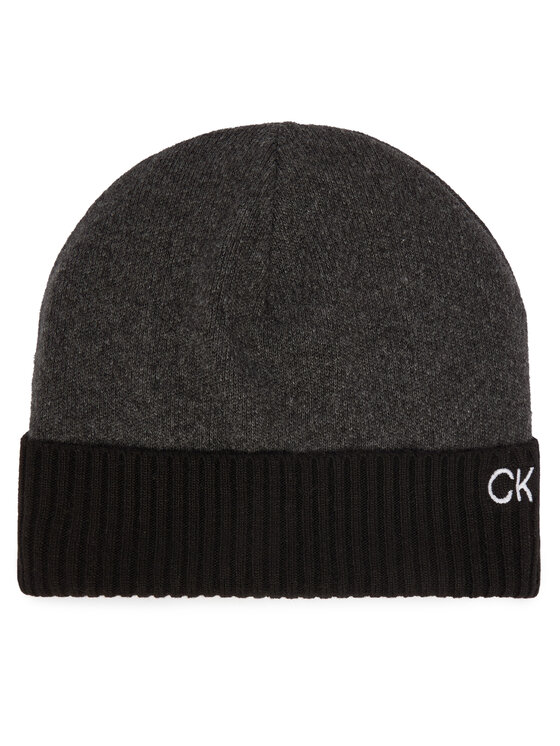 Calvin Klein Calvin Klein Komplekti kuuluvad sall ja müts Gs Ck Monogram Beanie + Scarf K50K512390 Must