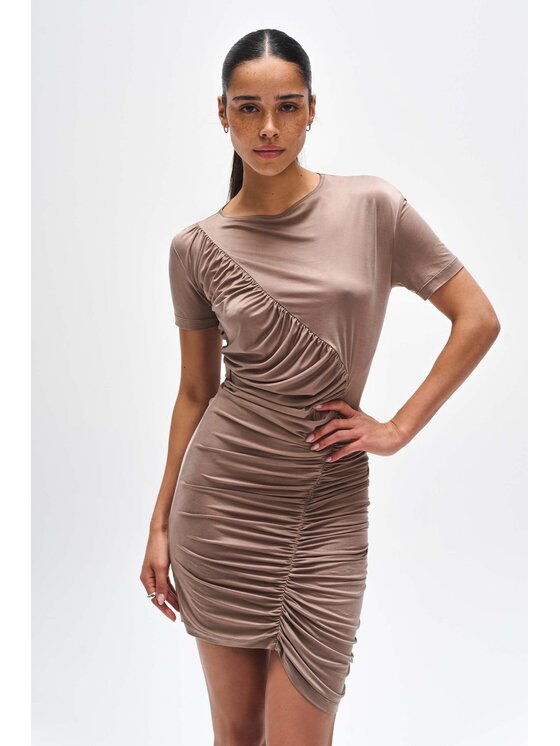 BENU BENU Sukienka wieczorowa SUKIENKA CUPRO MOKKA Brązowy Slim Fit