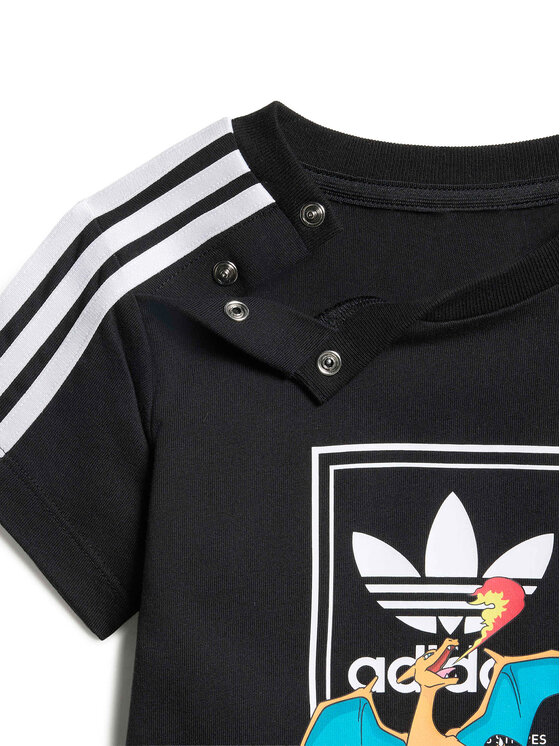 adidas adidas Набір футболка та шорти Pokemon KR4683 Чорний Regular Fit