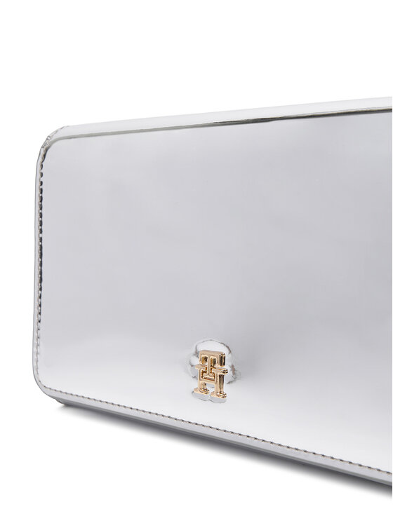 Tommy Hilfiger Tommy Hilfiger Torbica Icon Flap W/Chain Met AW0AW17959 Srebrna