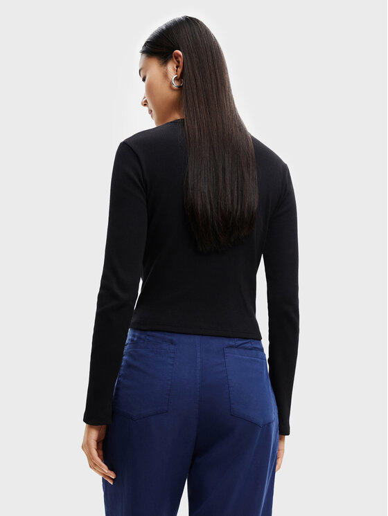 Blusa Vive 22WWTKA5 Nero Slim Fit