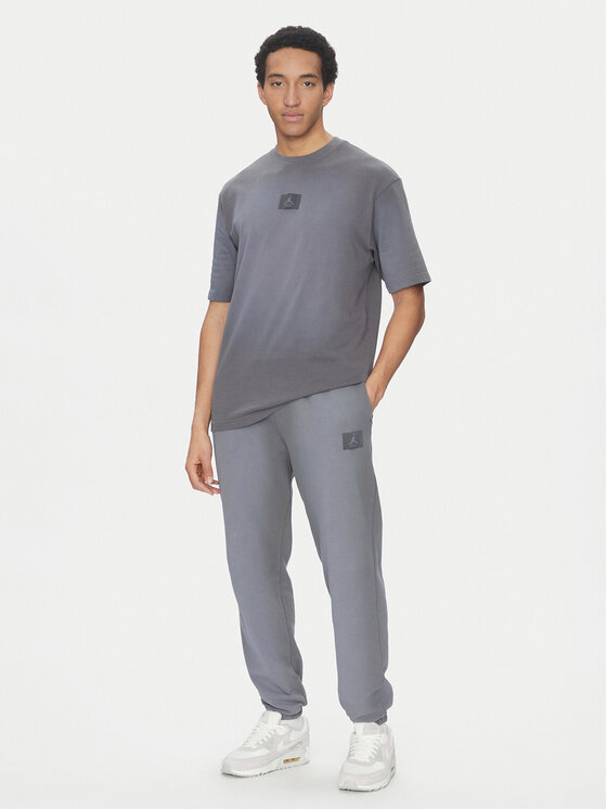 Nike Nike Melegítő alsó FV7253 Szürke Standard Fit