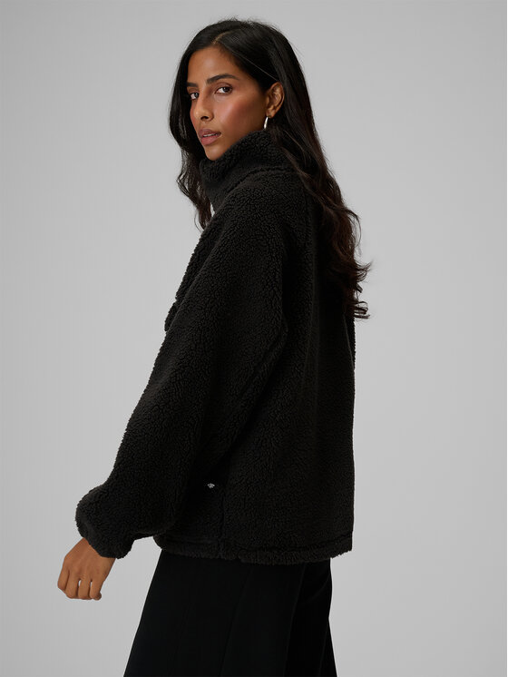 4F 4F Polar ESSENTIAL Czarny Loose Fit