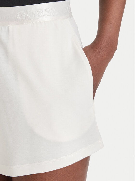 Guess Guess Pantaloni scurți sport O6GD02 KCQP2 Alb Relaxed Fit