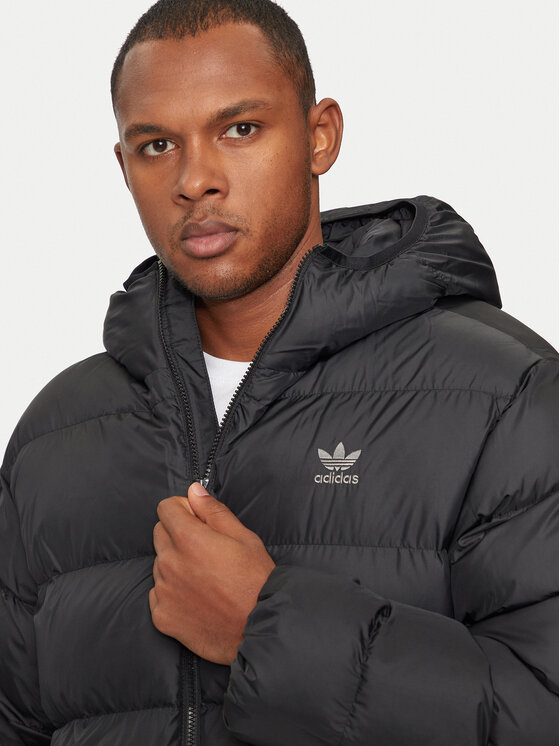 adidas adidas Зимова куртка Tonal IY3396 Чорний Regular Fit
