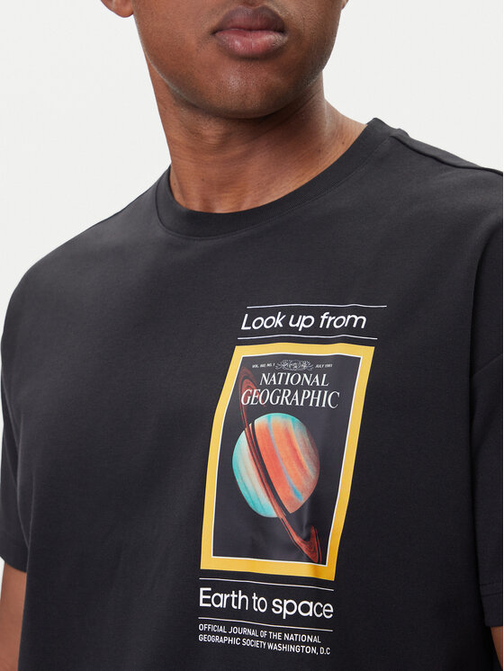 adidas adidas T-Shirt National Geographic JD5964 Μαύρο Loose Fit