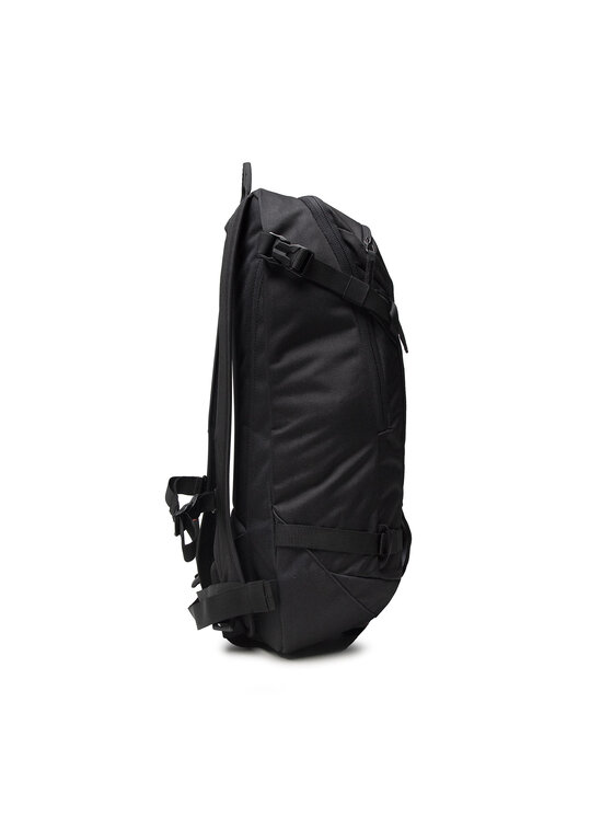 Salomon 2025 side 18