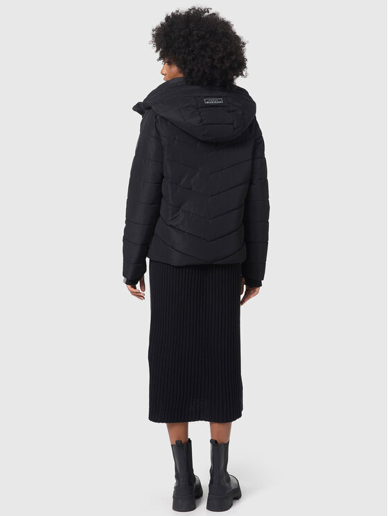 Marikoo Marikoo Kurtka zimowa Samuiaa XVI Czarny Regular Fit