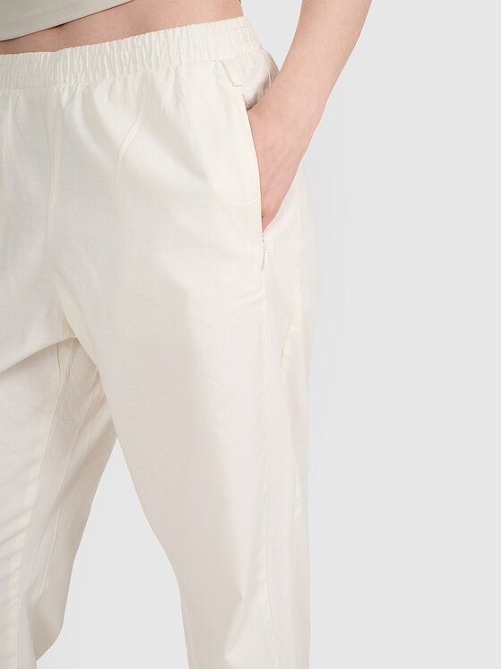 4F 4F Pantaloni di tessuto 4FRSS25TTROF1448-11S Bianco Relaxed Fit