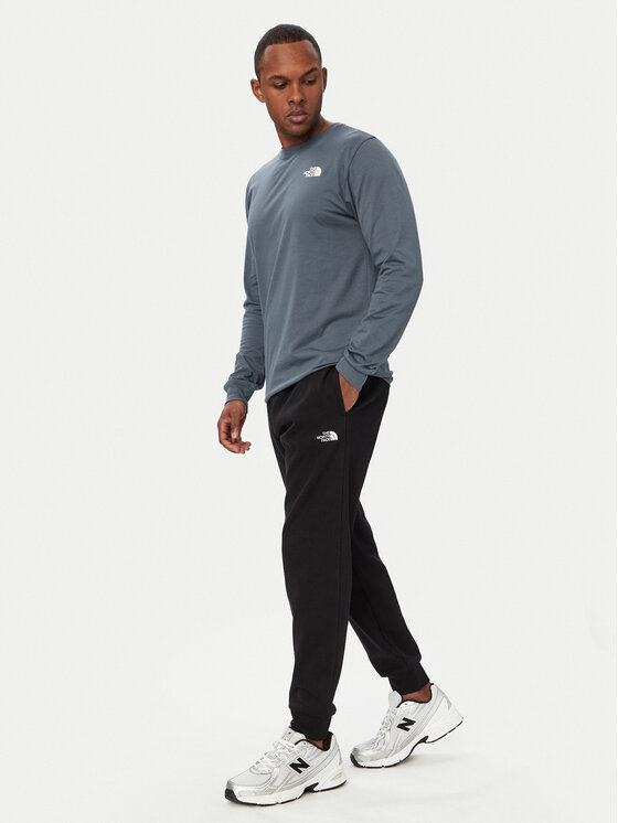 The North Face The North Face Долнище анцуг Evolution Simple Dome NF0A8CWY Черен Regular Fit
