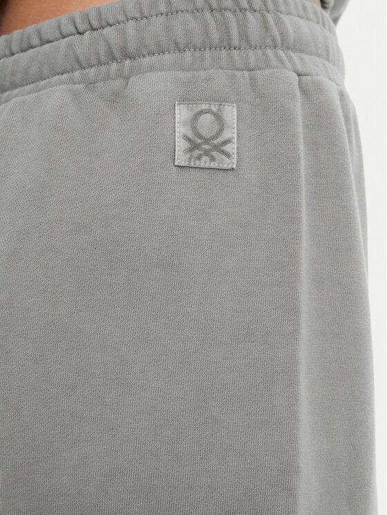 United Colors Of Benetton United Colors Of Benetton Midi sukňa 39BLD000E Sivá Regular Fit