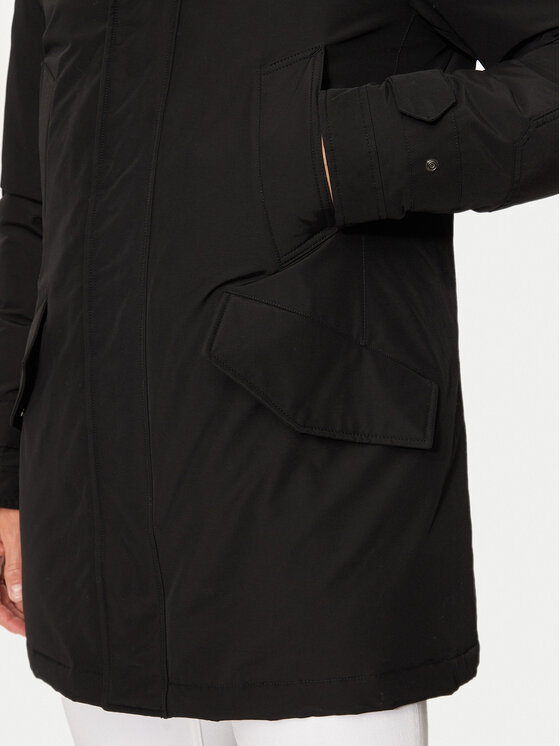 Woolrich Woolrich Pernata jakna CFWOOU0487MRUT0001 Crna Regular Fit