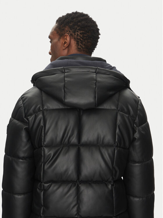 Guess Guess Zimní bunda M4BL33 WGJB0 Černá Regular Fit