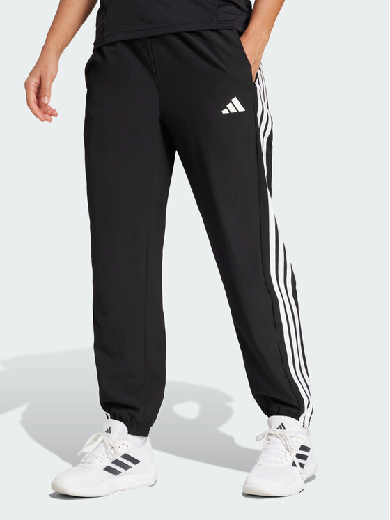 adidas adidas Spodnie dresowe 139899 Czarny Regular Fit