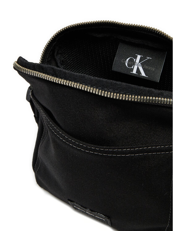 Calvin Klein Jeans Calvin Klein Jeans Geantă crossover Sport Essentials K50K512571 Negru