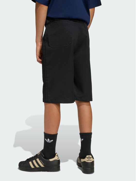 adidas adidas Szorty materiałowe 158994 Czarny Loose Fit