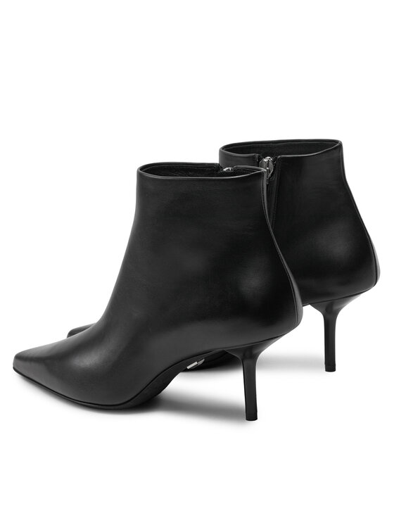 Max Mara Max Mara Členková obuv Mmbootie 24247960116 Čierna