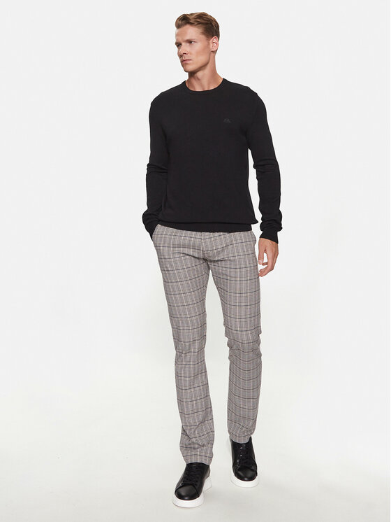 Lindbergh Lindbergh Megztinis 30-80043 Juoda Slim Fit