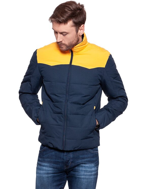 Wrangler Wrangler Kurtka zimowa B&Y RODEO JKT Żółty Regular Fit