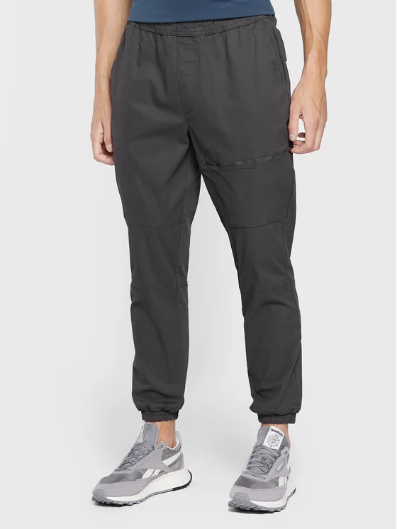 4F Joggers H4Z22-SPMC012 Grau Regular Fit