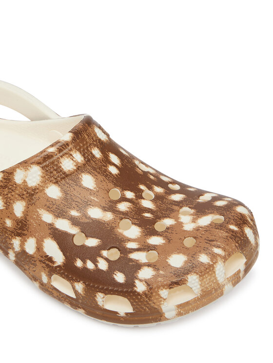 Crocs Crocs Παντόφλες Classic Graphic Clogs 214153 Καφέ