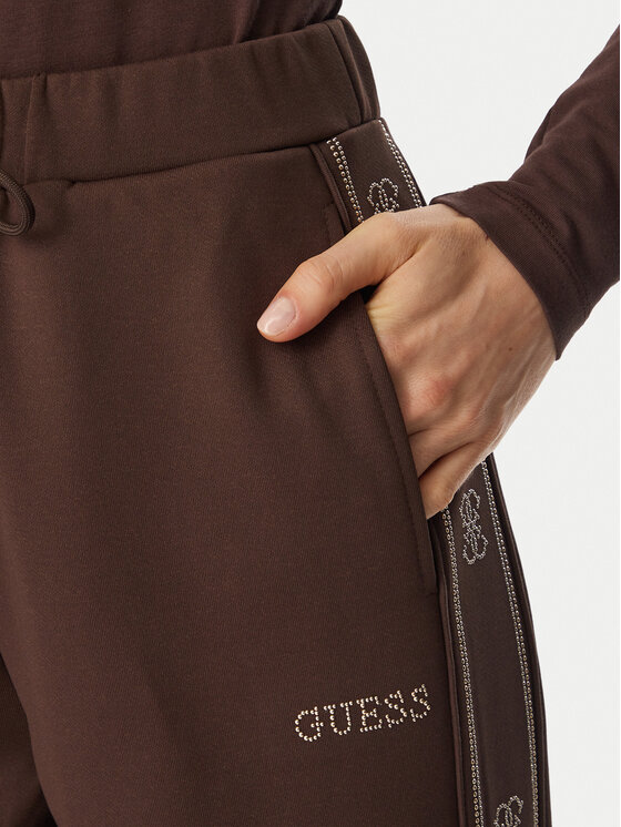 Guess Guess Dressipüksid V5BB23 KCX22 Pruun Regular Fit
