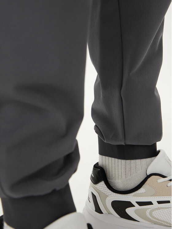 Under Armour Under Armour Pantaloni outdoor UA Unstoppable 1388823 Grigio Loose Fit
