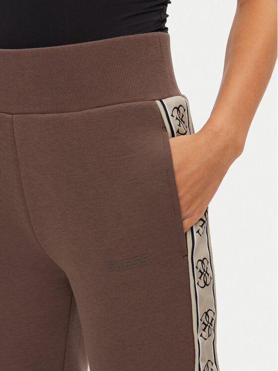 Guess Guess Παντελόνι φόρμας Britney V2YB15 KB3P2 Καφέ Regular Fit