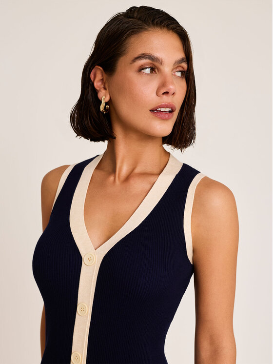 Selmark Selmark Пляжна сукня BO796 Cиній Slim Fit