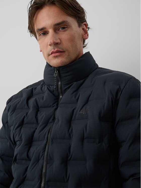 4F 4F Kurtka puchowa CITY JACKETS Czarny Regular Fit
