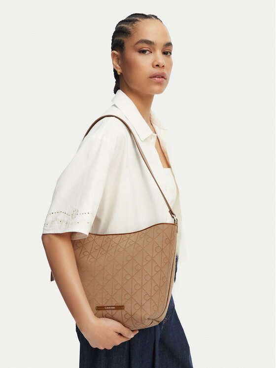 Calvin Klein Torebka Emblem Aop Jacquard Camera Bag LV04F3535G Brązowy