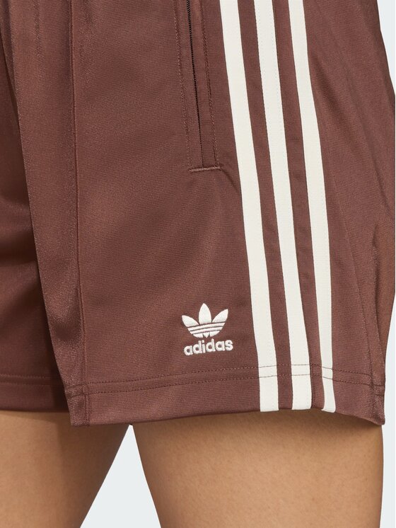 adidas adidas Szorty materiałowe 126559 Brązowy Loose Fit