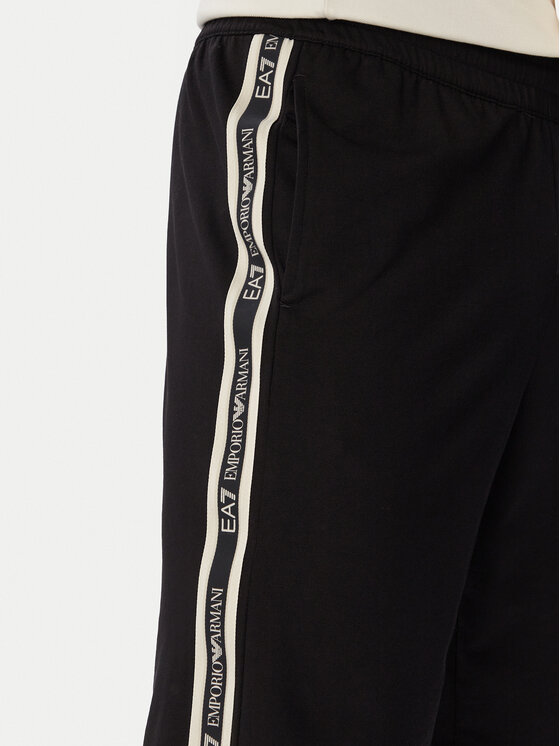 EA7 Emporio Armani EA7 Emporio Armani Szorty sportowe 7M002193 AF13512 UC001 Czarny Slim Fit